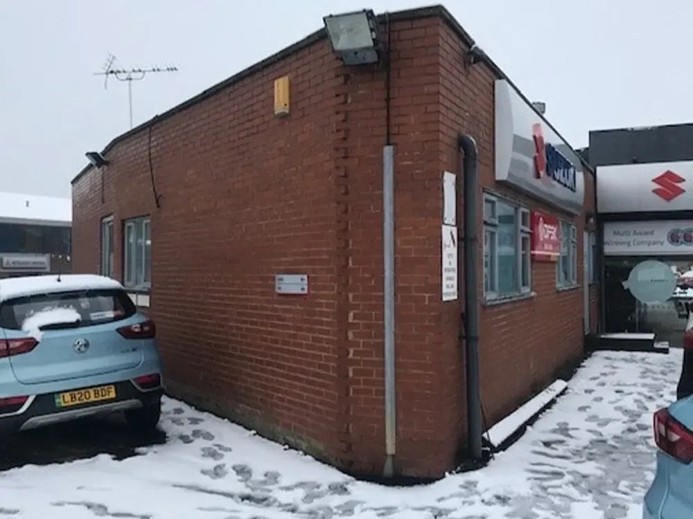 Suzuki Dealership Overcladding, Hunslet, Leeds, before